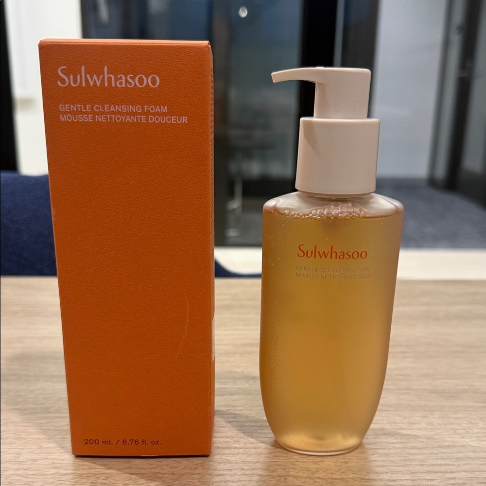 Sulwhasoo Gentle Cleansing Foam - 6.76 Fl oz - NEW